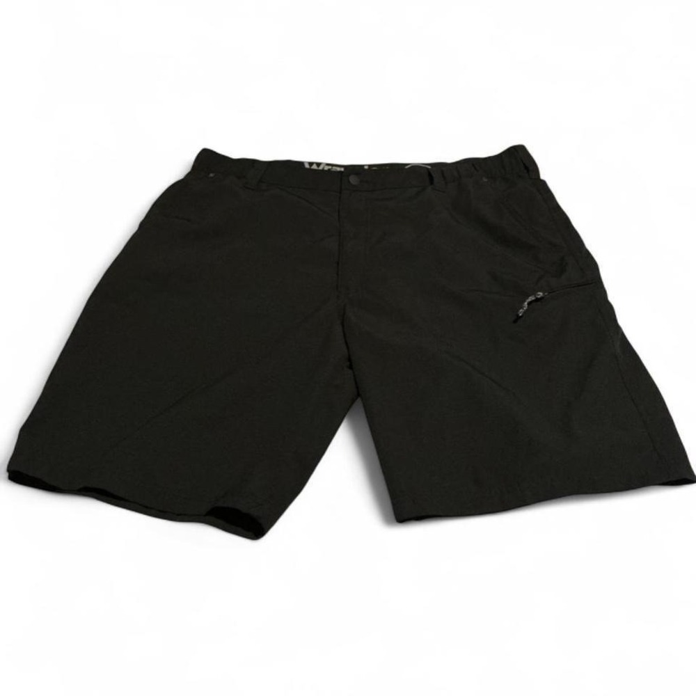 Wrangler Outdoor Series Cargo Shorts Mens 38 Black NW946BL Performance Hiking